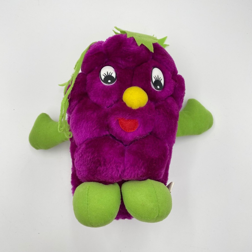 Vintage Goffa Berry Grape 9" Plush Garden Friends Fruit Character Face Purple‎